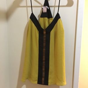 Forever 21 yellow shirt